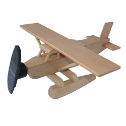 Hydravion en bois naturel