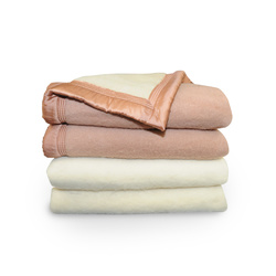 Couverture pure laine vierge 800 gr/m2